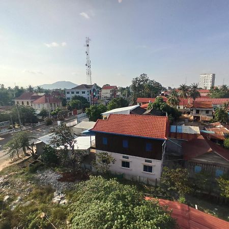 Pama Hotel Kampong Chhnang Экстерьер фото
